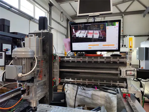 Gantry, spindle and control station